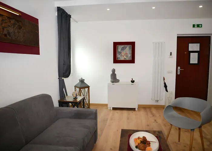 Апартаменты Fidia Palace Claudia's Colosseo Рим
